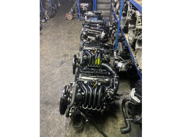 Volkswagen passat 1.6 ARM çıkma dolu motor ve parçaları