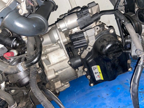 SEAT - LEON / CXX 1.6 TDİ DİZEL OTOMATİK ŞANZIMAN SEAT - LEON / CXX 1.6 TDİ DİZEL OTOMATİK ŞANZIMAN