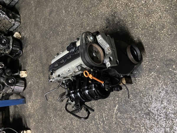 vw polo 1.4 akq kodlu çıkma orijinal motor ve motor parçaları vw polo 1.4 akq kodlu çıkma orijinal motor ve motor parçaları