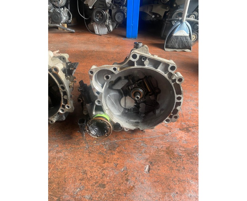 POLO CLASSIC 1.6 75LİK 5İLERİ ÇIKMA MANUEL ŞANZIMAN AEE ALM POLO CLASSIC 1.6 75LİK 5İLERİ ÇIKMA MANUEL ŞANZIMAN AEE ALM