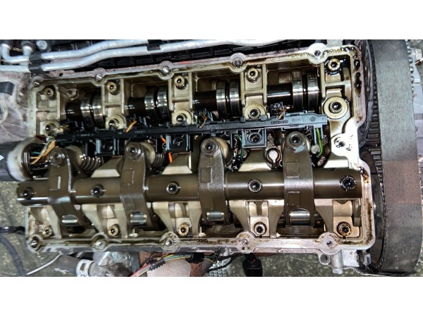 VW ENJEKTÖR 170HP PASSAT 03G 130 073T Volkswagen Passat 2.0 Tdi 170Lik (BMN) Çıkma Enjektör Temiz