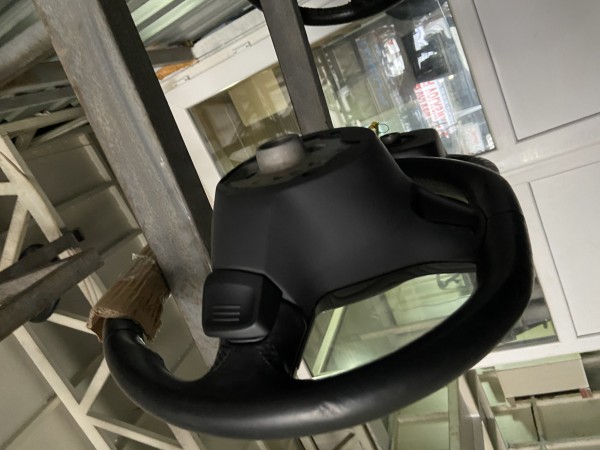 VOLKSWAGEN Passat Jetta Caddy Tiguan Deri Direksiyon F1 