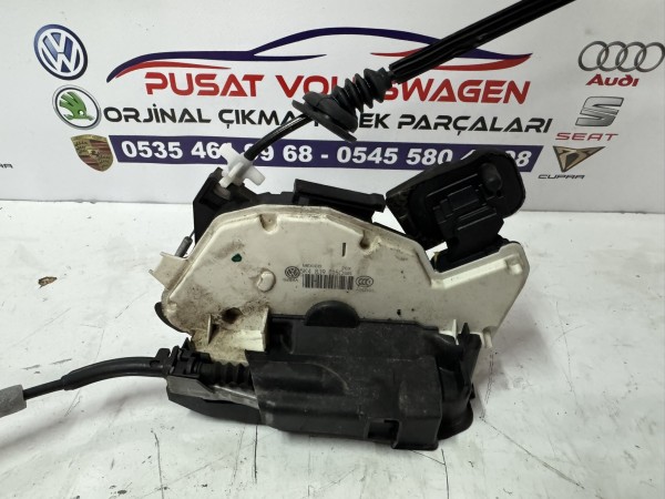 VOLKSWAGEN JETTA ÇIKMA SOL ARKA KAPI KİLİDİ 5K4 839 015