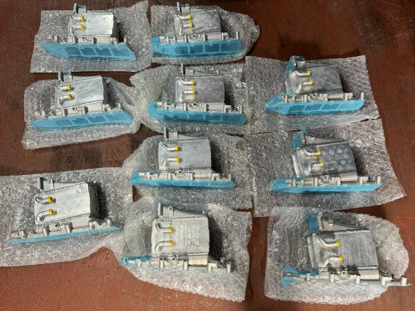 EGRSİZ 1.6TDİ CLH EMME MANİFOLDU SOĞUTUCULU -İNTERCOOLER EGRSİZ 1.6TDİ CLH EMME MANİFOLDU SOĞUTUCULU -İNTERCOOLER