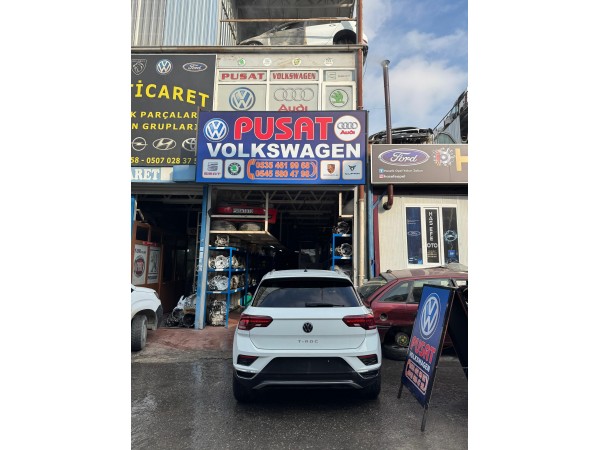 VOLKSWAGEN T-R0C ÇIKMA ORJİNAL YEDEK PARÇA ÇIKMA KAPI TAVAN ARKA TAŞIYICI 