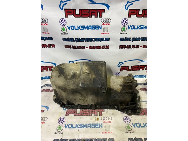 Volkswagen LT35 2.5Tdi çıkma karter 074103601S Volkswagen LT35 2.5Tdi çıkma karter 074103601S